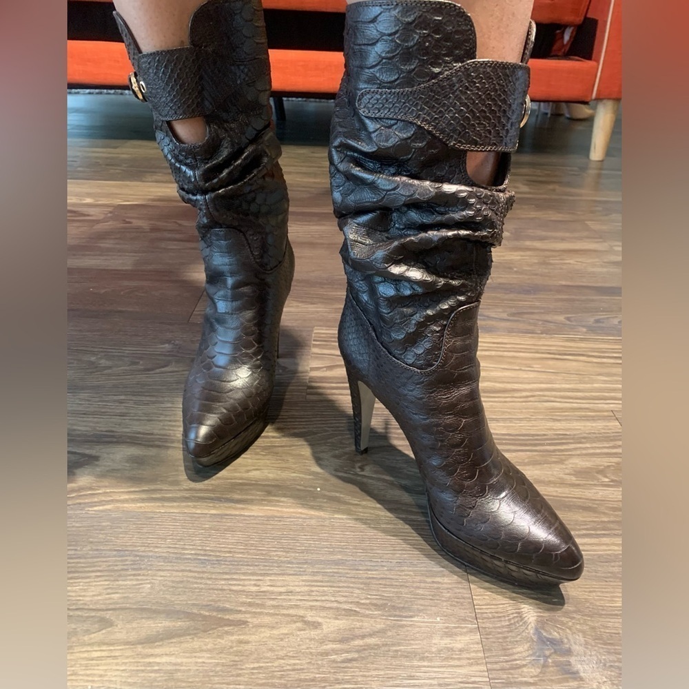 $2295 SERGIO ROSSI RARE Python Leather Dark Brown… - image 3